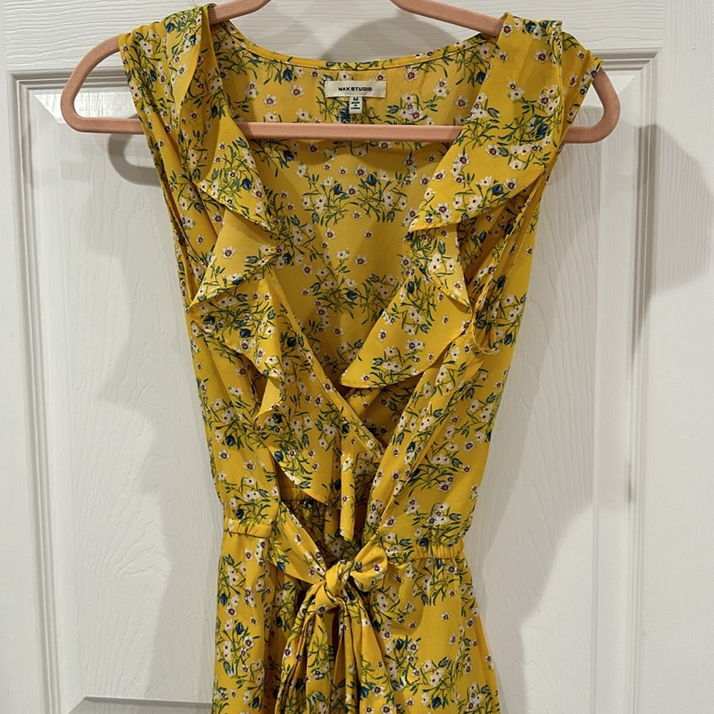 Max Studio yellow floral blouse